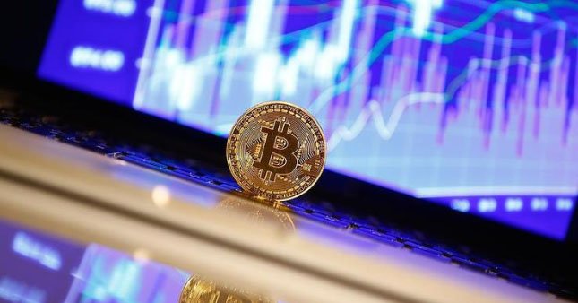 Bitcoin 5,200 doların üzerine çıktı