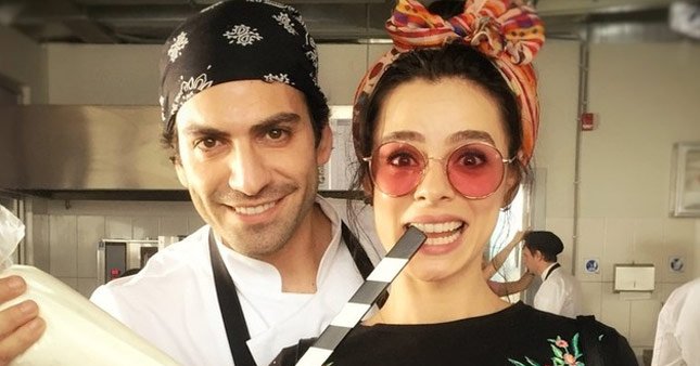 Buğra Gülsoy ve Özge Özpirinççi "Acı,Tatlı ve Ekşi" filmi ile dönüyor!