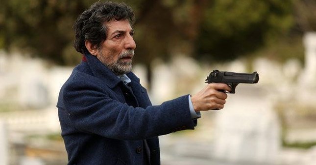 Çarpışma dizisinde sürpriz ayrılık!