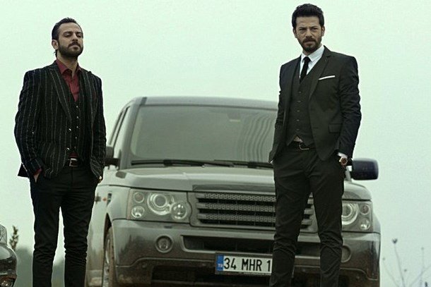 Çukur'un ünlü oyuncusuna taksici saldırdı!