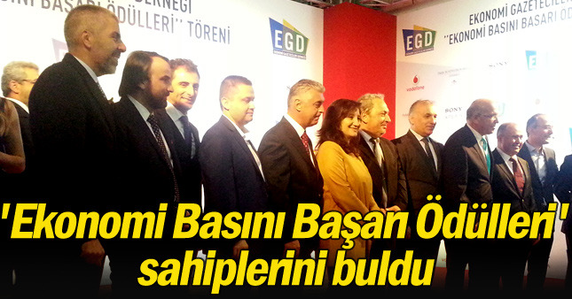 'Ekonomi basını başarı ödülleri' sahiplerine verildi