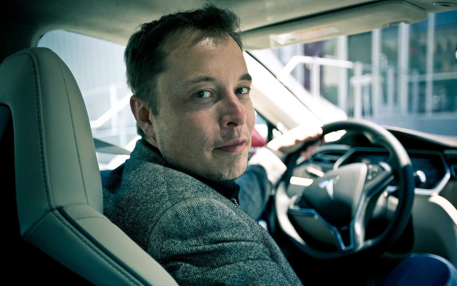 Elon Musk’ın kuzeni Tesla’dan ayrılıyor