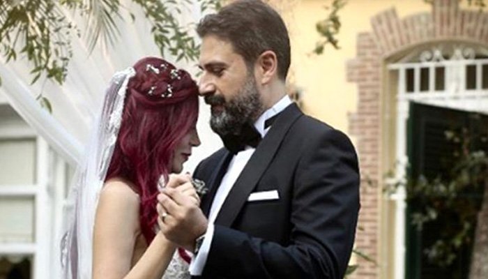 Erhan Çelik, Doktor Özlem Gültekin ile evlendi