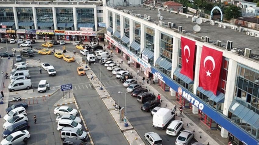 Esenler Otogarı'nın otoparkı artık resmen İBB'nin!