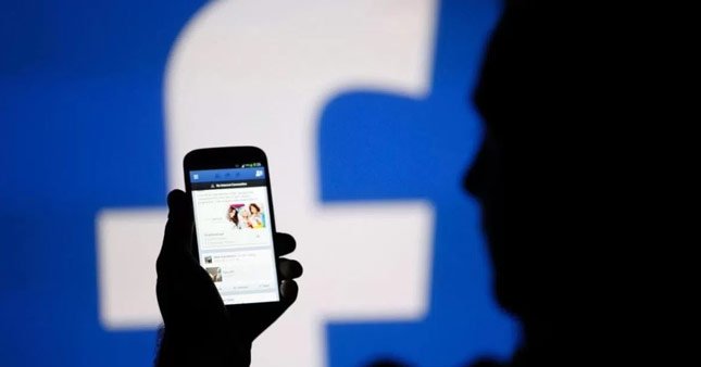 Facebook genç kullanıcılarını kaybediyor