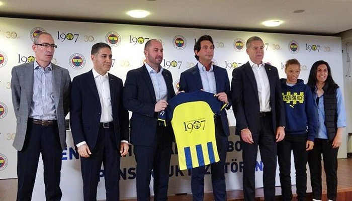 Fenerbahçe Kadın Futbol Takımı'na yeni sponsor