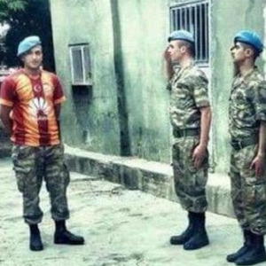 Galatasaraylı asker sosyal medyayı salladı