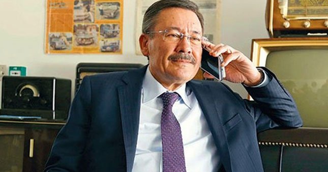 Gökçek'in toplantısında Akit TV Ankara Müdürü'ne saldırı