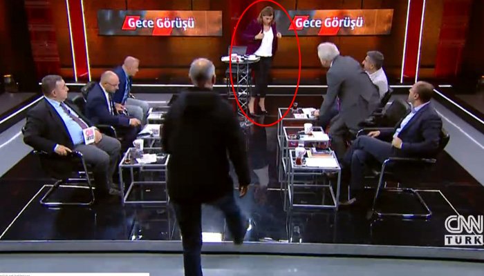 Hande Fırat rahatsızlandı, program sonlandırıldı