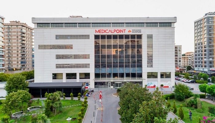 İEÜ Medical Point Hastanesi ödüle layık görüldü