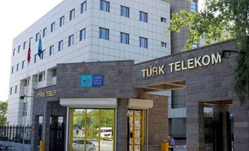 İki Bakan yardımcısı, Türk Telekom yönetimine atandı