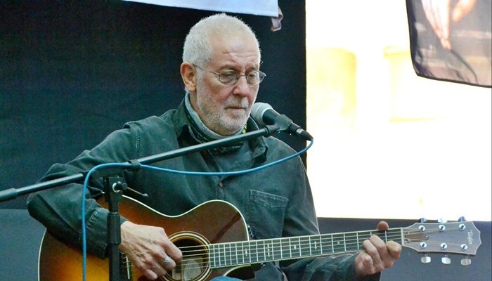 İlhan Şeşen hayatını kaybetti