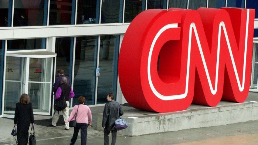 İmamoğlu CNN'i Türkiye uzantısını denetlemeye çağırdı