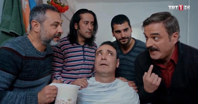 Kalk Gidelim dizisinde oyuncu oldu