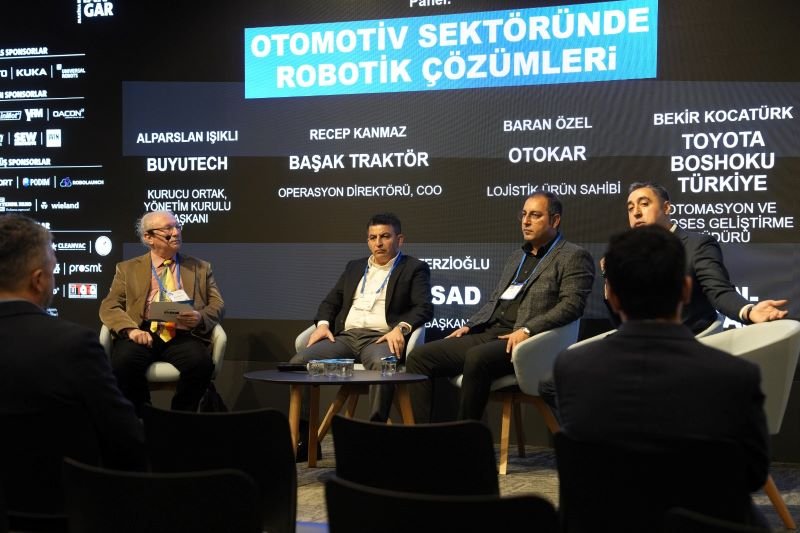 Kartal'da Robotik Otomasyon Çözümleri Zirvesi Başladı