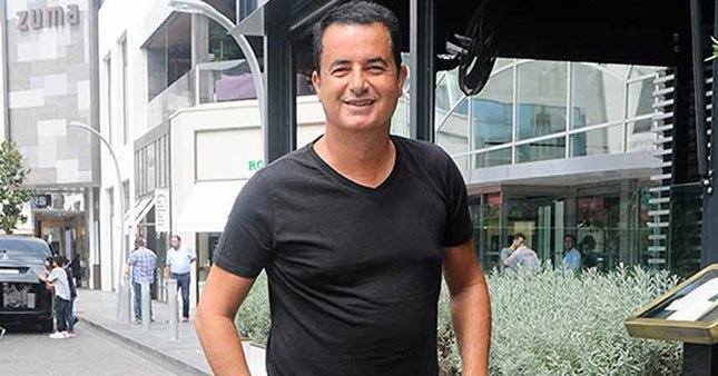 Kızına servet değerinde araba aldı