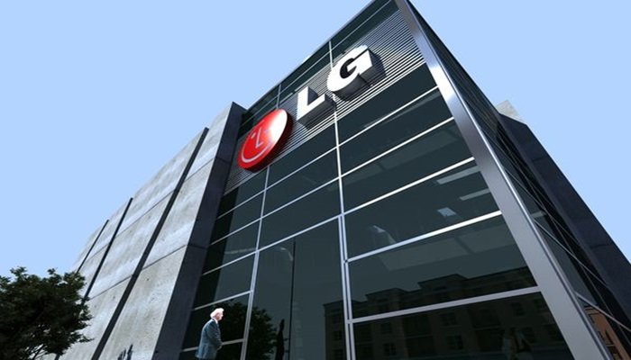 LG, Hederanın yönetim kurulunda