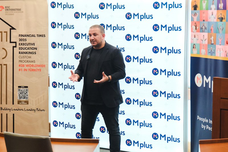 Liderlik ve yapay zekâ programı ilk kez aynı platformda buluştu