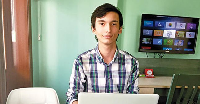 Liseli genç Apple'a adını yazdırdı