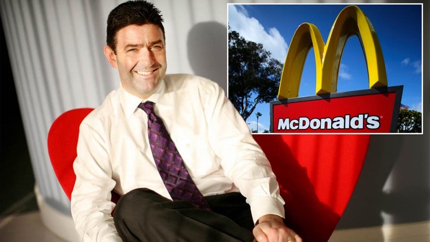 McDonald's'ın CEO'su aşk yüzünden kovuldu!