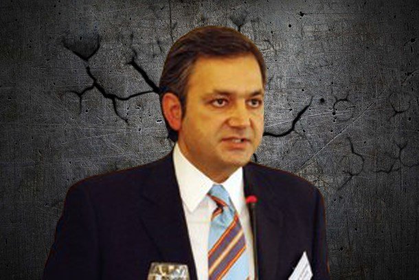 Mehmet Ali Yalçındağ'dan istifa açıklaması