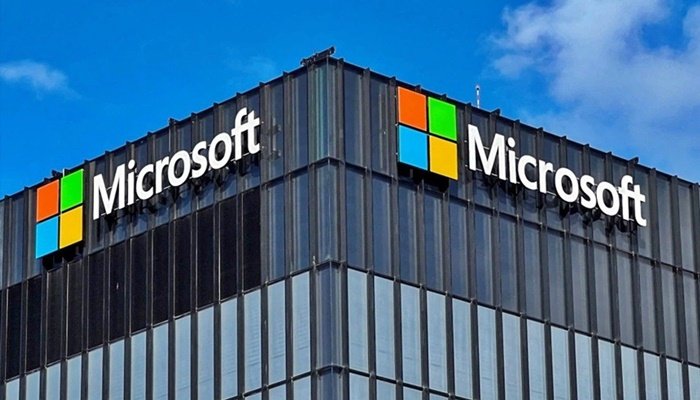 Microsoft'tan İspanya'ya 2,2 milyar euroluk yatırım