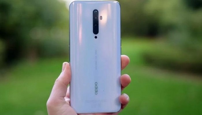 Oppo Reno 4 Pro geliyor!