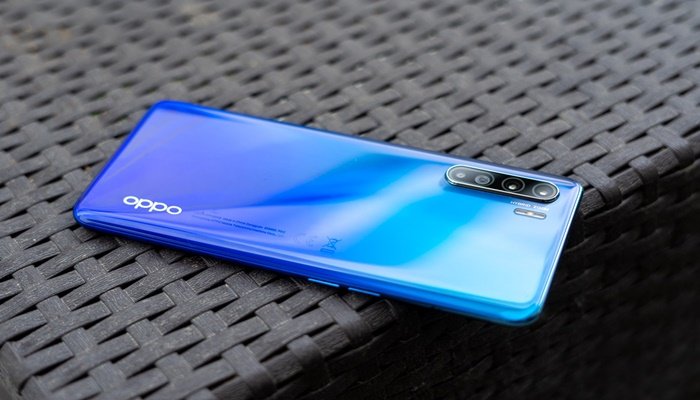 Oppo Reno 4 serisi Türkiye'ye geliyor