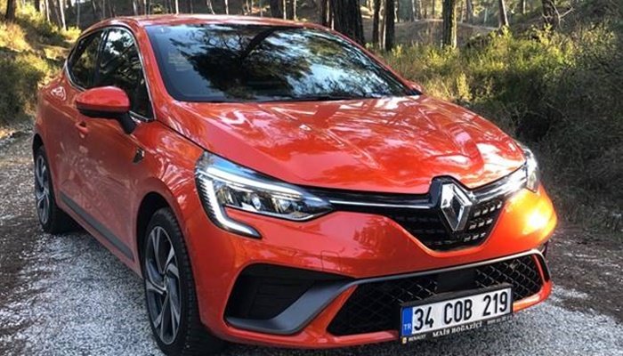 Renault Clio beşinci nesliyle satışa çıkmaya hazırlanıyor. 