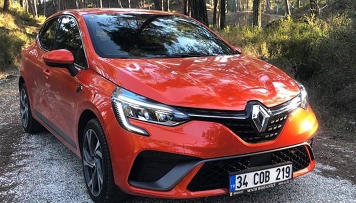 Renault Clio beşinci nesliyle satışa çıkmaya hazırlanıyor.