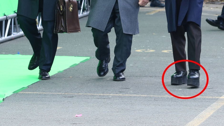Robert De Niro sette karizmayı fena çizdirdi!