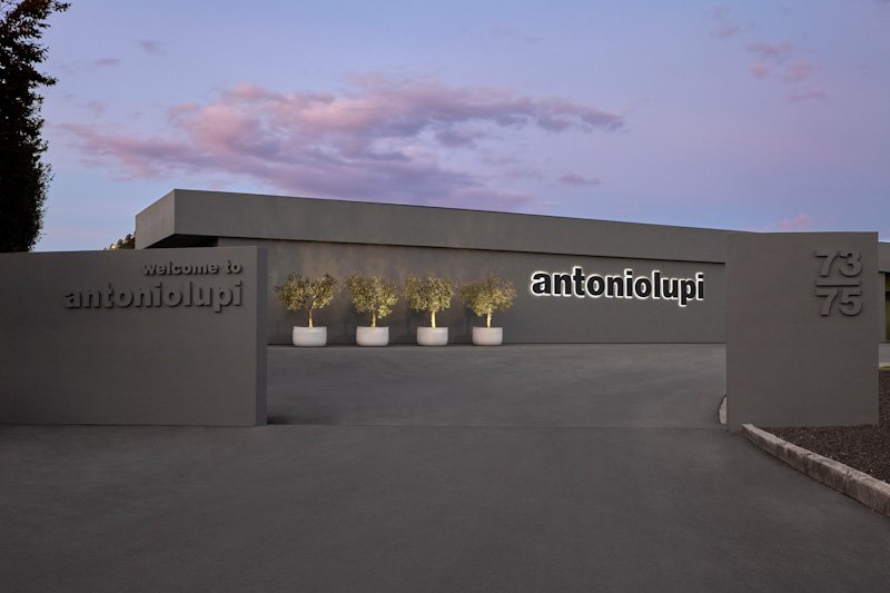 Roca, lüks İtalyan markası Antonio Lupi'nin çoğunluk hissesini satın aldı