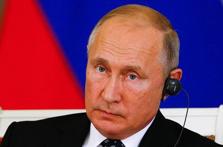Rusya yerel yazılım yüklü olmayan telefonları yasaklıyor