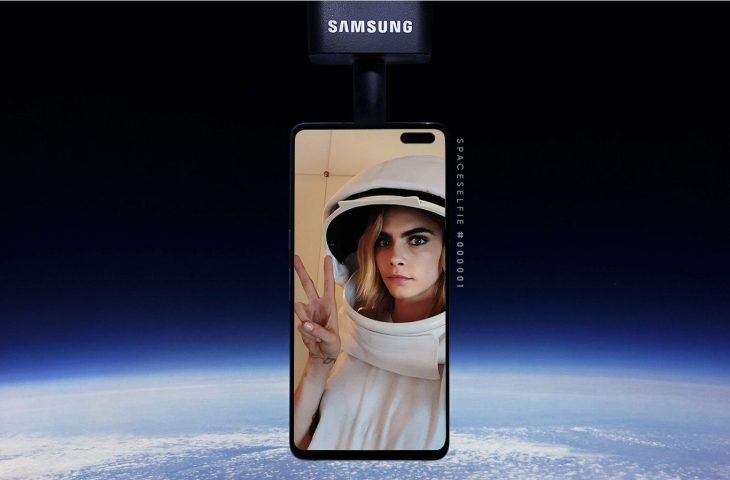Samsung'un uzay selfie'si kafamıza düşüyordu