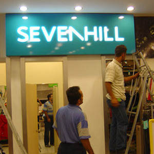 Seven Hill resmen battı!