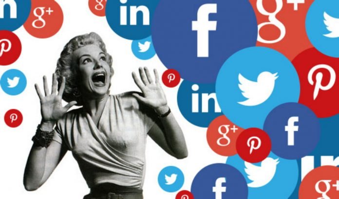 Sosyal medya insanları ‘asosyal’ mı yapıyor?