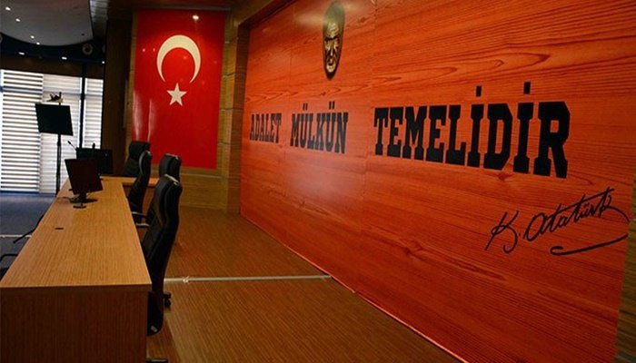 Sözcü gazetesi muhabiri gözaltına alındı...