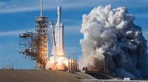 SpaceX askeri uydular fırlatmaya başlıyor