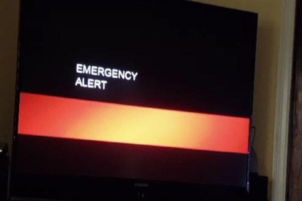 TV yayını bir anda kesildi, kıyamet alarmı verildi!