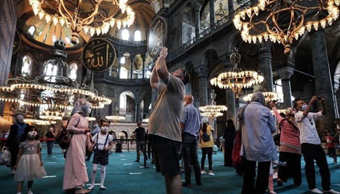 Temmuz ayında Ayasofya'nın camiye dönüşmesi konuşuldu