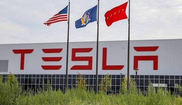 Tesla yeni pil teknolojisi mi geliştiriyor?