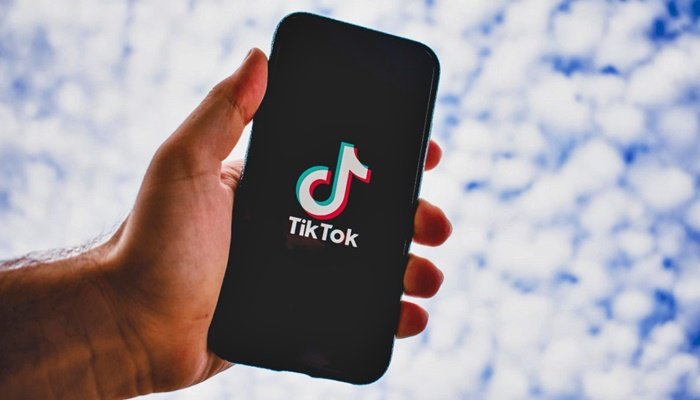 TikTok içeriklere yaş kısıtlaması getirecek