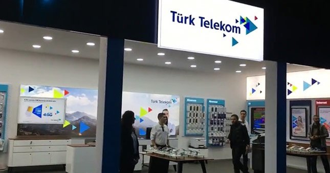 Türk Telekom, AKK'sız internet fiyatları duyurusunu tepki üzerine kaldırdı