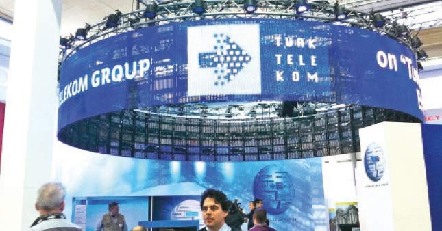 Türk Telekom Grubu, Akıllı "Tt175"İ tanıttı