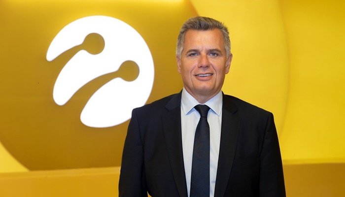 Turkcell CEO'su Murat Erkan görevinden ayrıldı