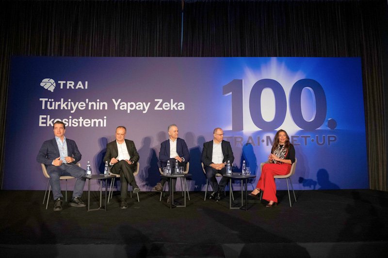 Türkiye Yapay Zeka İnisiyatifi, 100. Meet-Up'ında ekosistemin önemli isimlerini buluşturdu