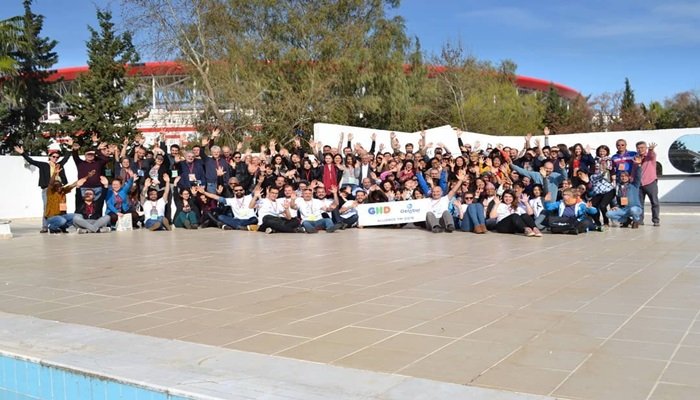 Türkiye'nin ilk online gönüllü okulu açıldı!