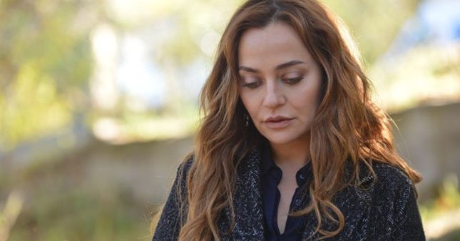İpek Tuzcuoğlu Yalaza ile ekrana dönüyor 57