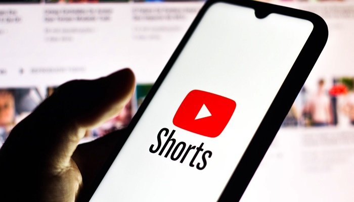 YouTube Shorts'ta alışveriş dönemi başlıyor