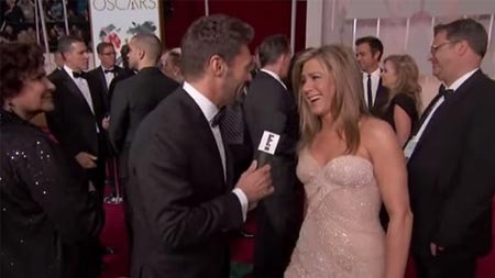 Canlı yayında Jennifer Aniston'a taciz